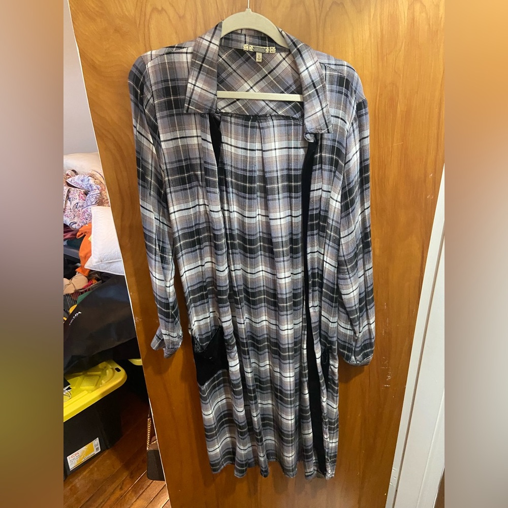 Gimmicks Plaid Cardigan